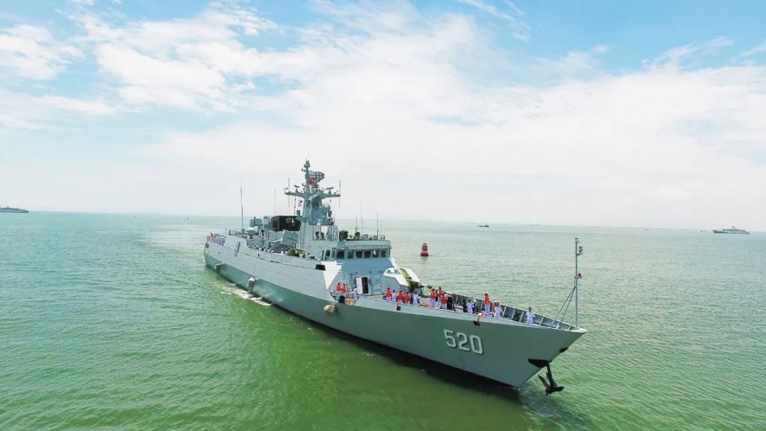 英雄快艇汉中舰八六海战精神我们来传承