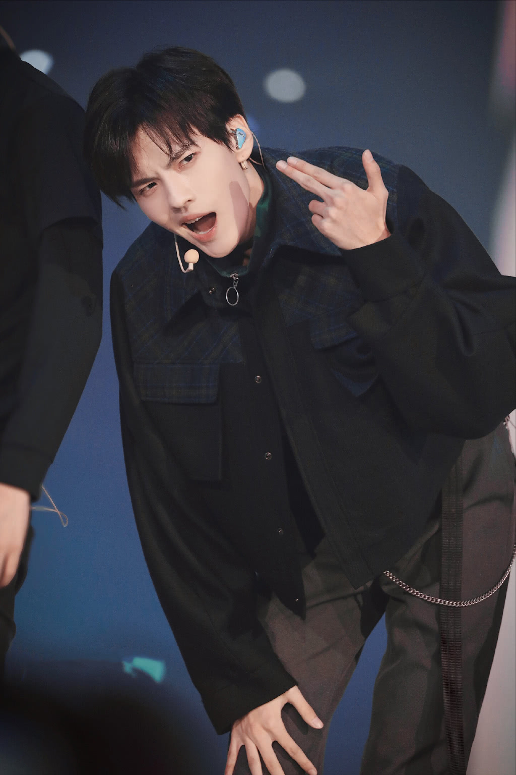 丁泽仁,乐华七子next,简约