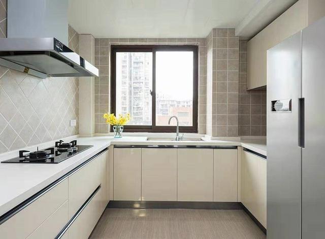 厨房装修最怕橱柜没装好?过来人教你这么设计,越住越顺心