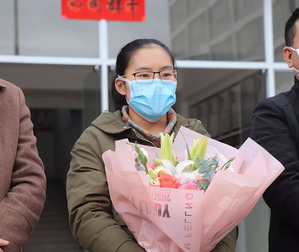 最美凤冈"白衣天使"陈玉华,罗璇,陈兴琼分别驰援武汉和贵阳