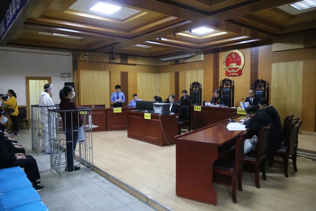 衡阳一副局长充当涉黑团伙"保护伞",公开宣判了!