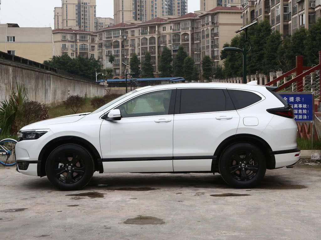 这本田"黑武士"4月份大卖1.1万多台,全车几乎无槽点,比大众强