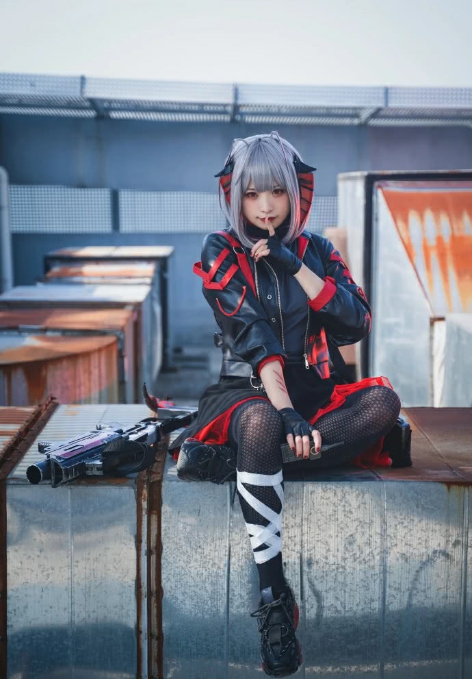 cos—《明日方舟》萨卡兹佣兵,你们觉得怎么样?