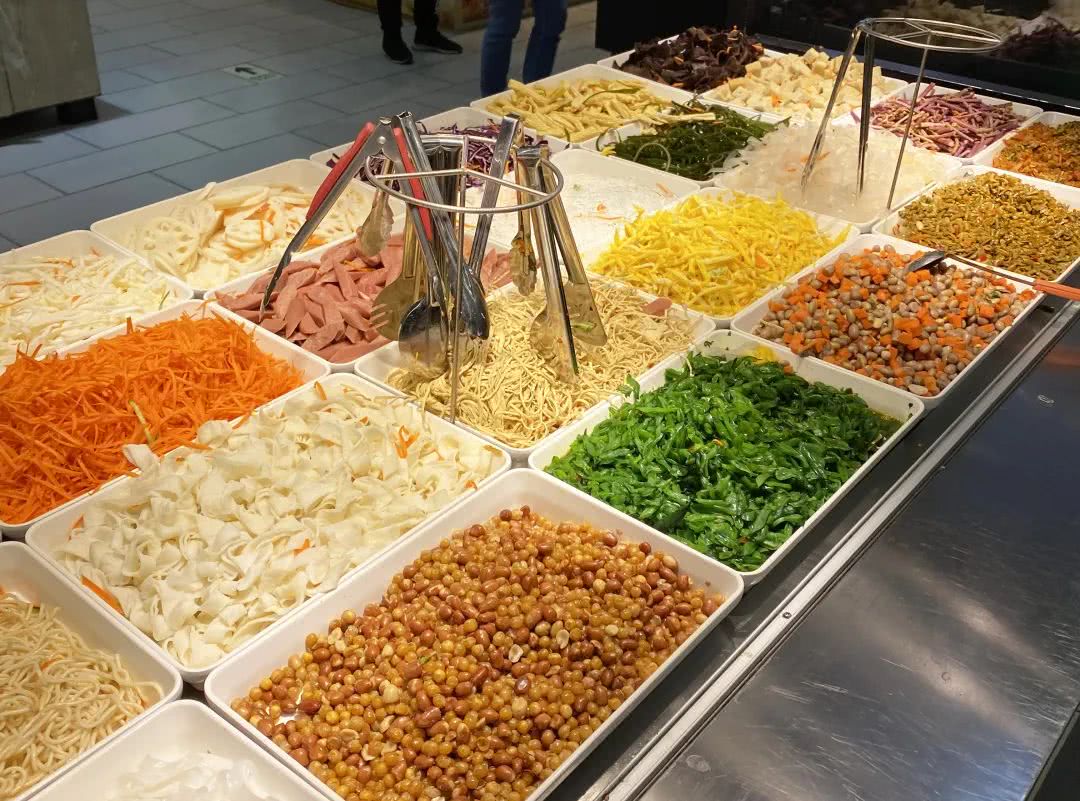 散装食品也得有防护措施,才能安心卖