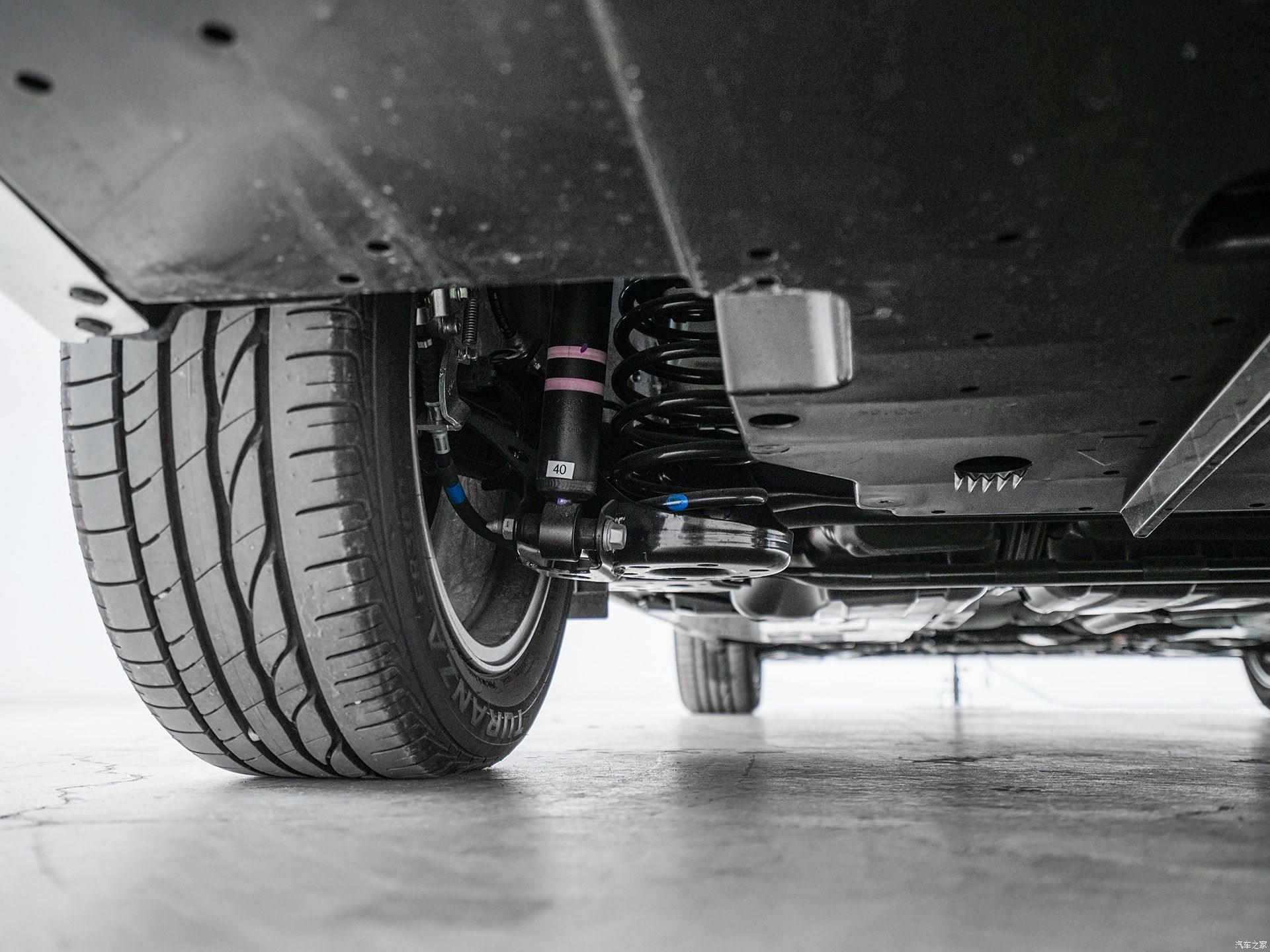 雷凌双擎e ,丰田