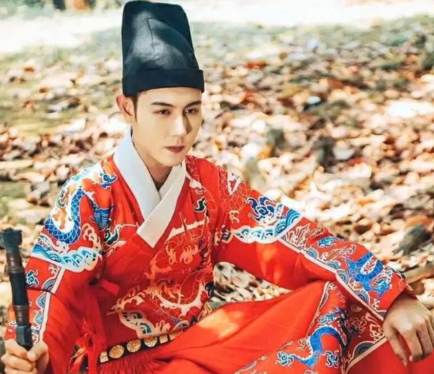 鲜衣怒马,锦衣华服,先斩后奏,皇权特许——大明锦衣卫