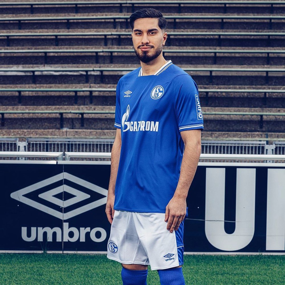 沙尔克04发布2020/21赛季主客场球衣