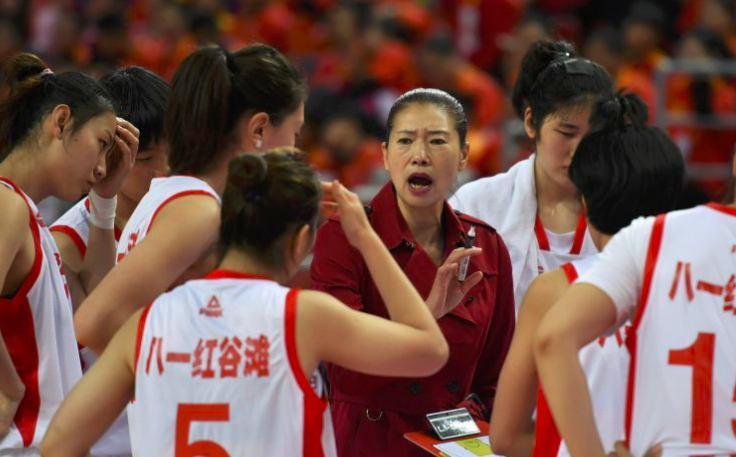 恭喜前八一名帅加盟新疆球队因得此猛人将重获争夺总冠军实力