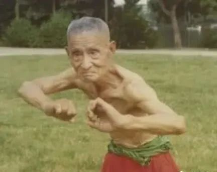 为什么高明的武术家要放弃肌肉力，而去寻求筋骨力？