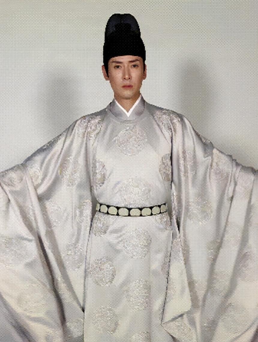 《梦醒长安》定妆照,成毅贵气,张予曦灵动,宣璐温婉,韩栋霸气,他是