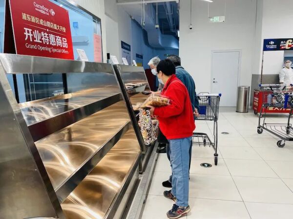 家乐福与盒马共斥山姆涉嫌“二选一”，山姆称注重合法合规