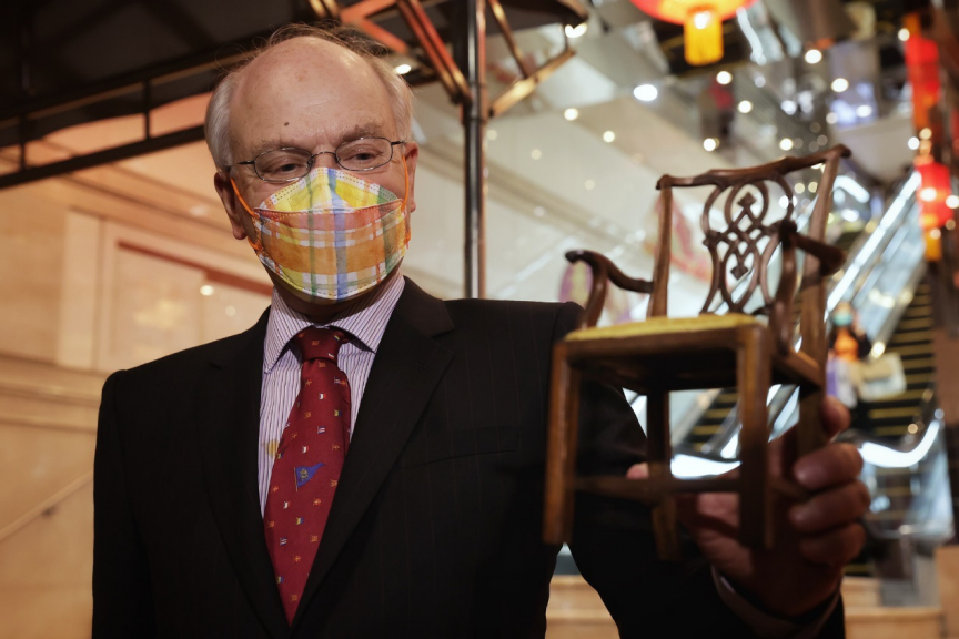 既然夏博义以"英国人"身份自豪,何不辞职回英国!丨香港一日