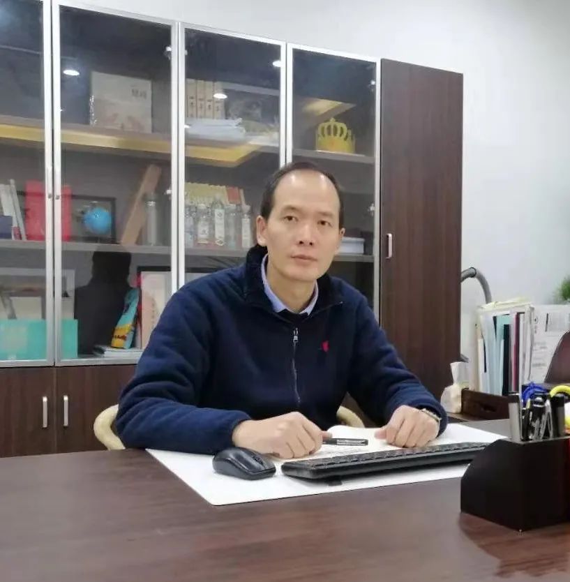 成都市抗击新冠肺炎疫情先进个人——任伟