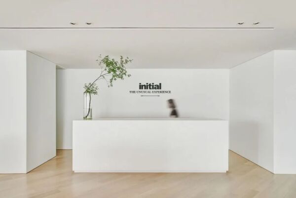 3·15在行动|客服一生气竟给顾客送花圈，initial天猫店已关店，涉事员工已开除