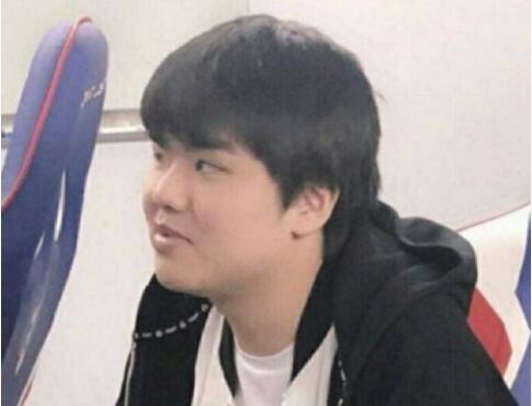 lwx和rng小虎这么好?一起做生意,拉上letme投了100w