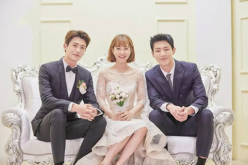 曾经的"情敌"结婚了,我却开心不起来