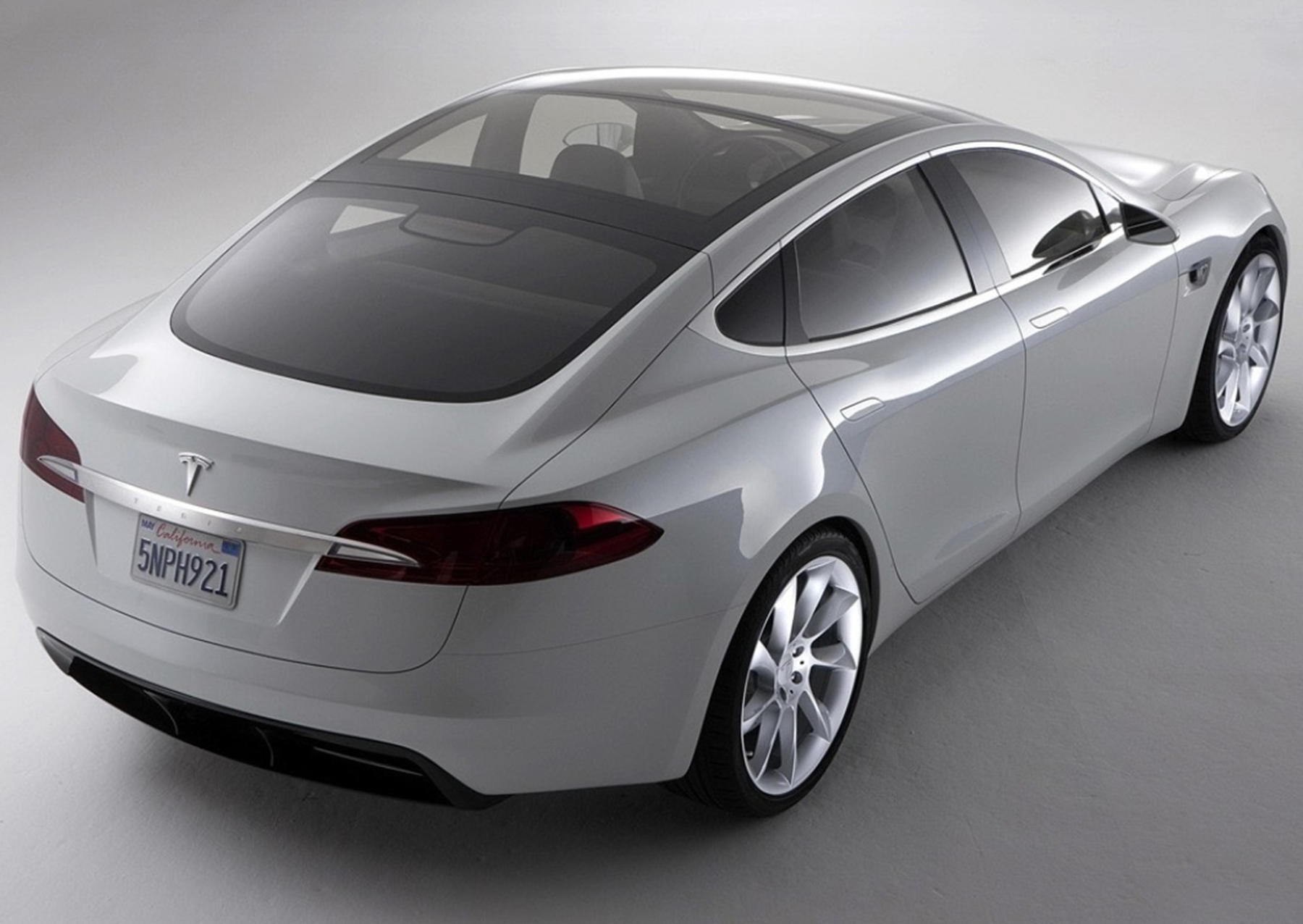 5年前的首批特斯拉车主,曾120万元购车,如今续航还能达到多少?