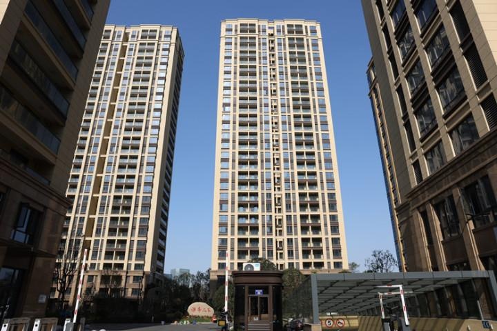 229户保亭人家的居民拿到了新房