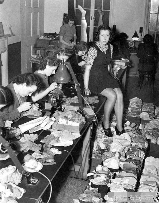 After the outbreak of World War II, in order to have a pair of nylon ...