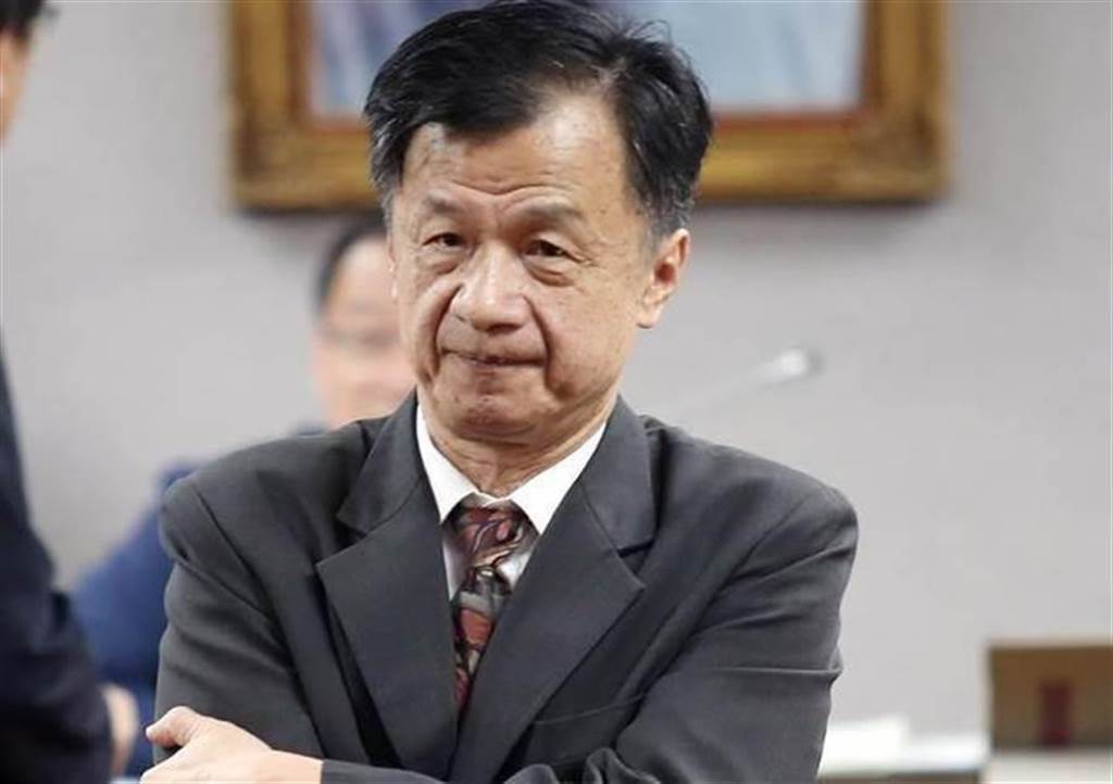 邱太三向大陆递橄榄枝 台资深媒体人:已经回不去了