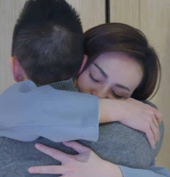 王琳终止约会方磊删朋友圈,他们还有可能吗?王琳儿子替她表达了
