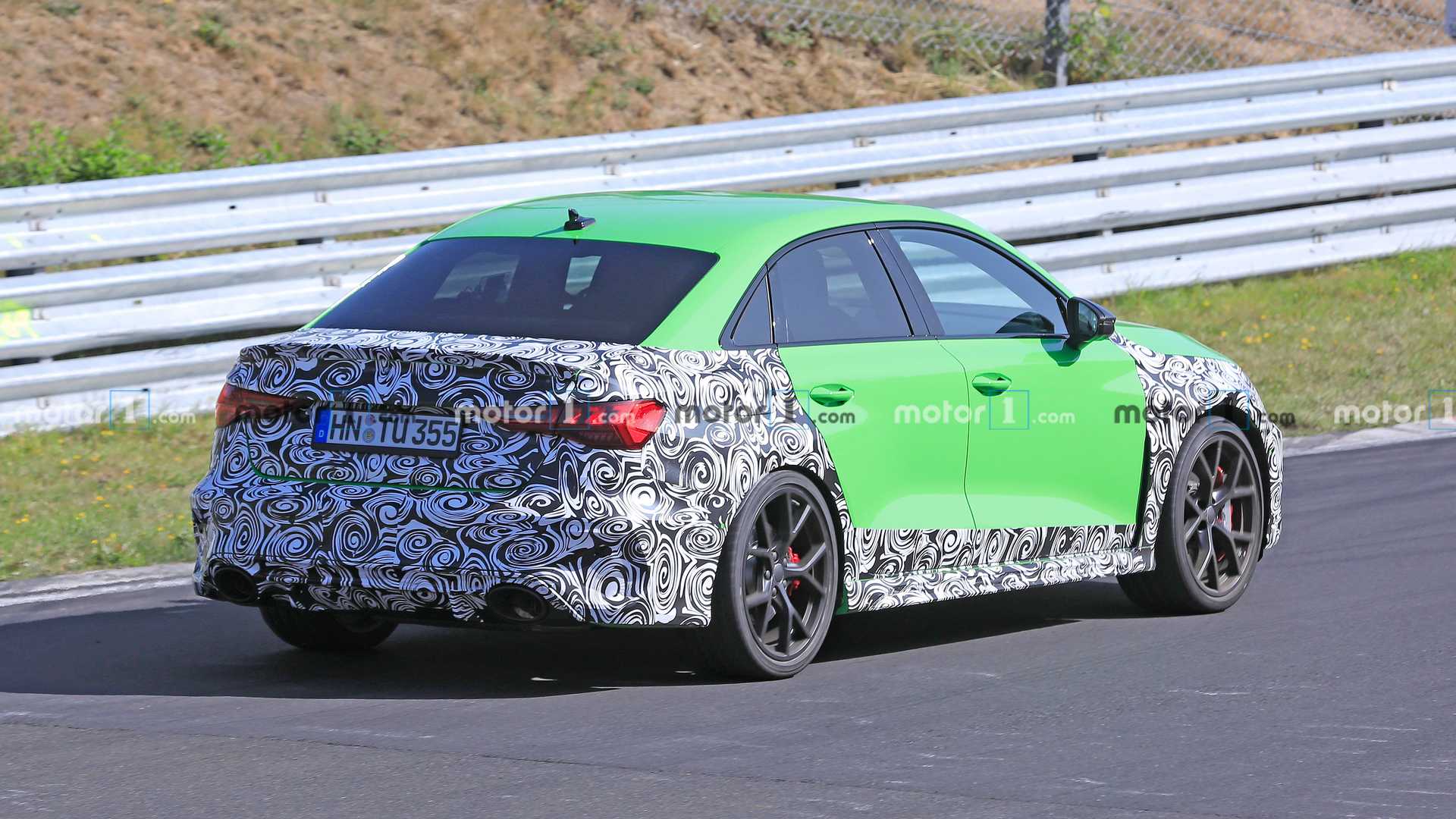 最大功率或超400马力,2021款奥迪rs3谍照曝光