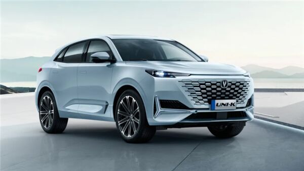 3·15在行动丨多个功能疑似减配 长安UNI-K陷“虚假宣传”风波，遭车主集体投诉