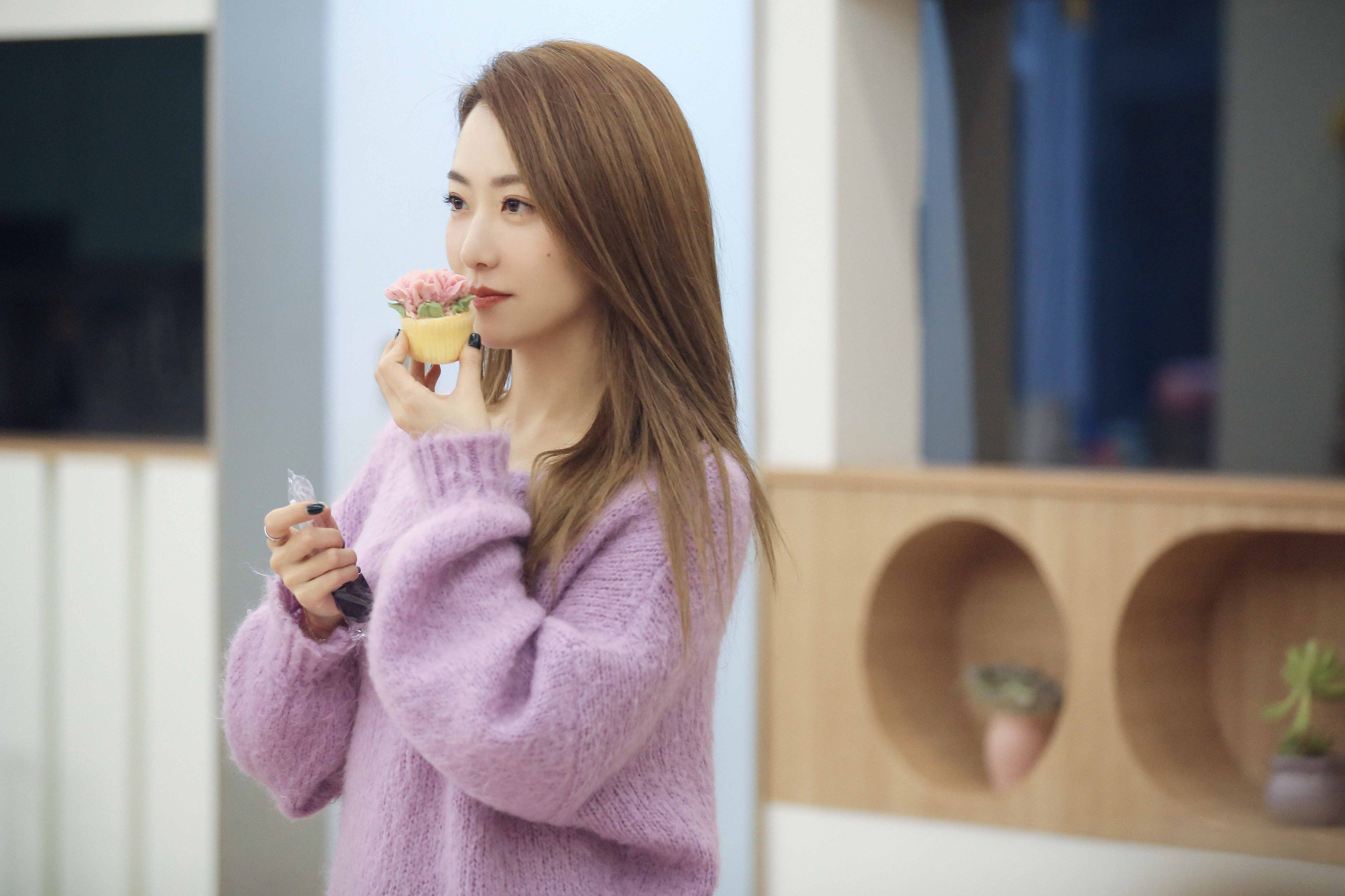 综艺节目《怦然再心动》开播 聚焦熟龄女性婚姻情感痛点