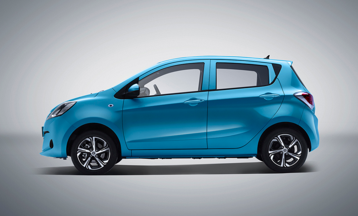 98万和3.98万的长安奔奔e-star,该如何选择?