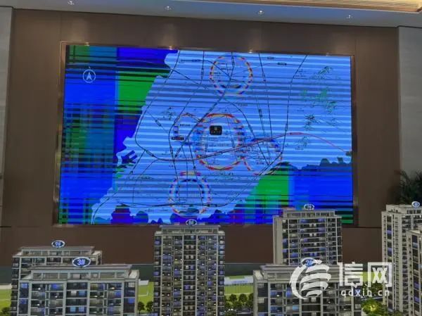 楼盘拿了预售证却只开一半 青岛国泰华府宣传还带“学区房”擦边字眼