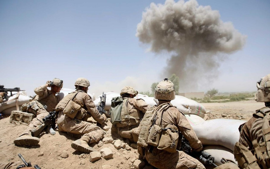 学院就提到过,如果中国大陆军队登上台岛,台当局应该采取"焦土政策"