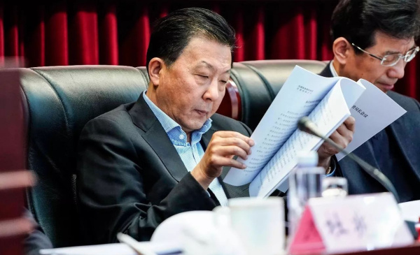 陈戌源被抓引发连锁反应,退休4年仍然难逃法网