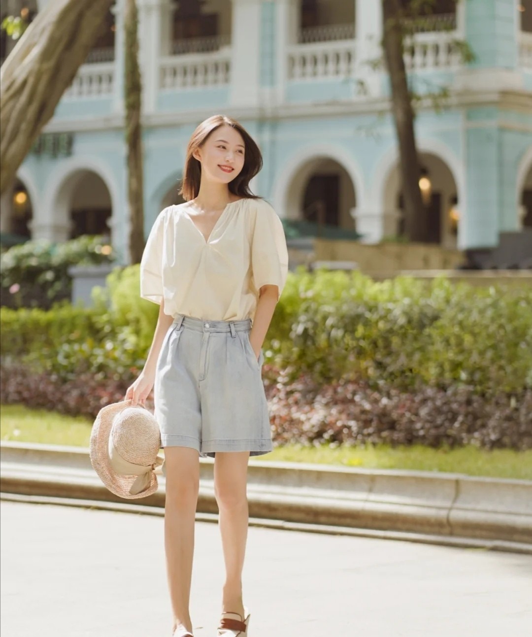 �ļ�Ů���߼��д��ɶ��?�������鴩��ʾ�� ��ˬ������׬��ͷ��