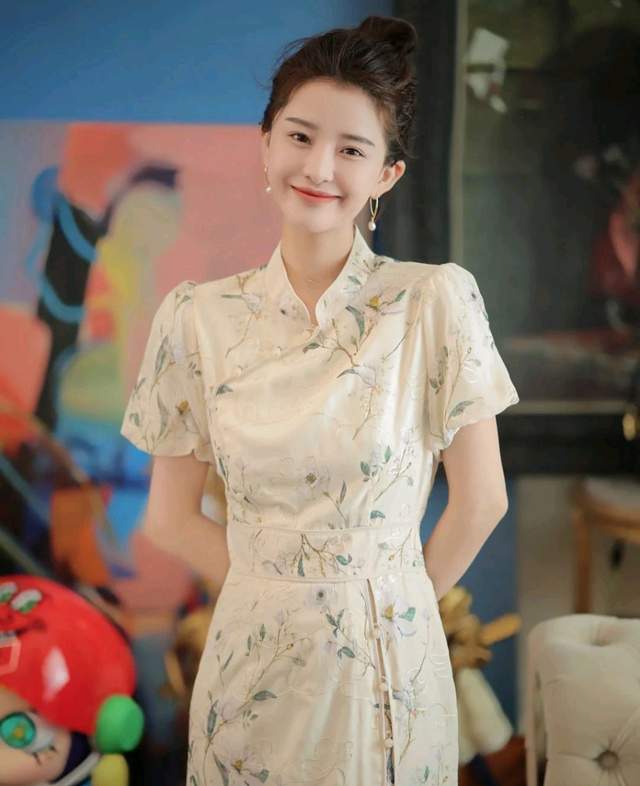 Ů�˴�ʲô�����·��Ե����� ����������ȹ���� ������������